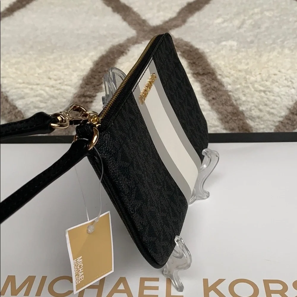 Michael Kors Jet Set Travel Lg Top Zip Wristlet